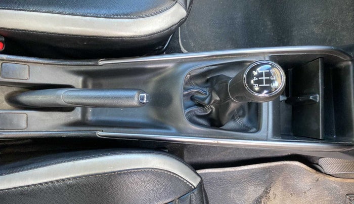 2020 Maruti Baleno DELTA PETROL 1.2, Petrol, Manual, 46,197 km, Gear Lever