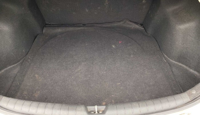 2019 Hyundai Verna 1.6 VTVT SX, Petrol, Manual, 50,815 km, Boot Inside