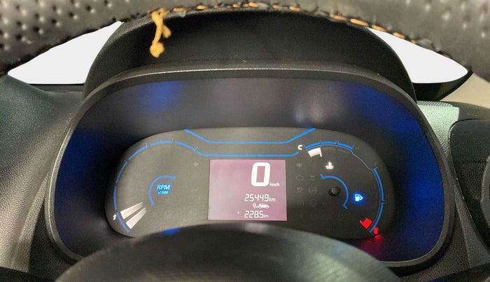 2020 Renault Kwid CLIMBER 1.0 (O), Petrol, Manual, 25,448 km, Odometer Image