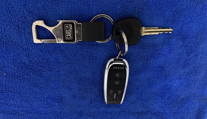 2014 Hyundai i10 MAGNA 1.1, Petrol, Manual, 92,065 km, Key Close Up