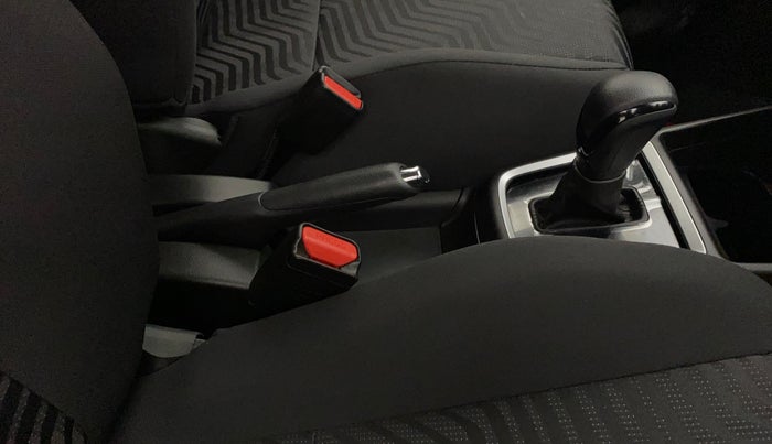 2023 Maruti Swift ZXI PLUS AMT, Petrol, Automatic, 4,306 km, Gear Lever