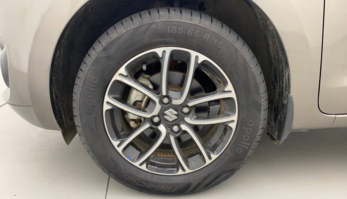 2023 Maruti Swift ZXI PLUS AMT, Petrol, Automatic, 4,306 km, Left Front Wheel