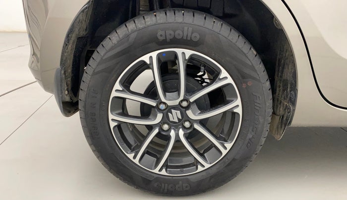 2023 Maruti Swift ZXI PLUS AMT, Petrol, Automatic, 4,306 km, Right Rear Wheel