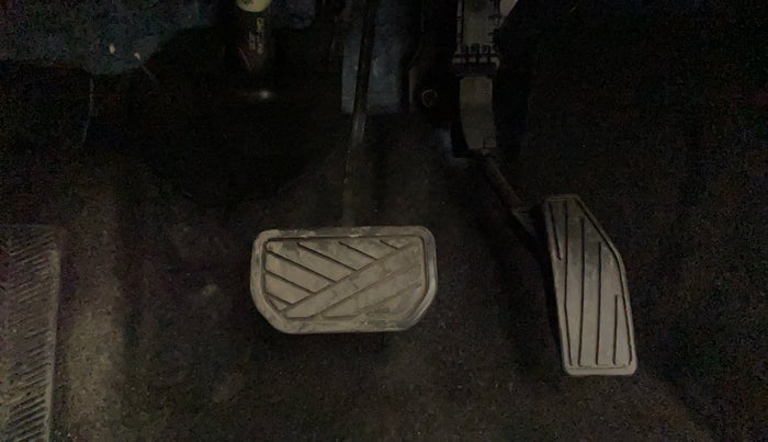 2023 Maruti Swift ZXI PLUS AMT, Petrol, Automatic, 4,306 km, Pedals