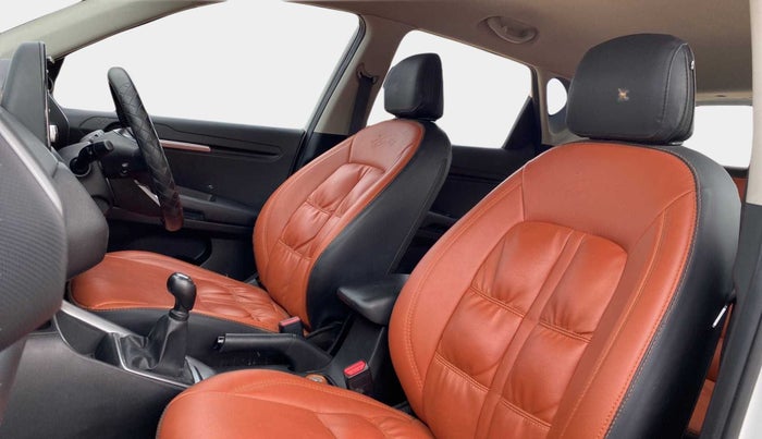 2020 KIA SONET HTK PLUS 1.2, Petrol, Manual, 53,972 km, Right Side Front Door Cabin