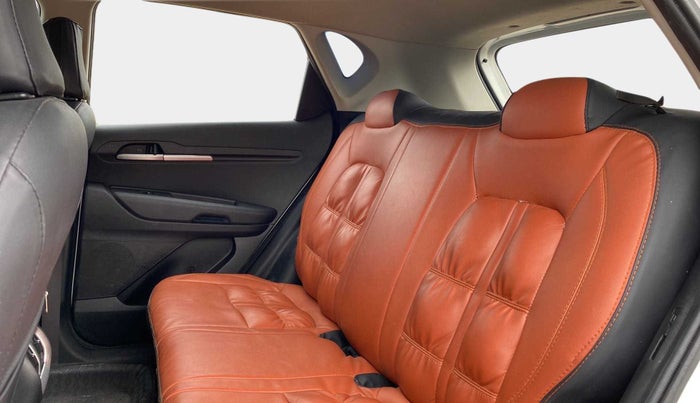 2020 KIA SONET HTK PLUS 1.2, Petrol, Manual, 53,972 km, Right Side Rear Door Cabin