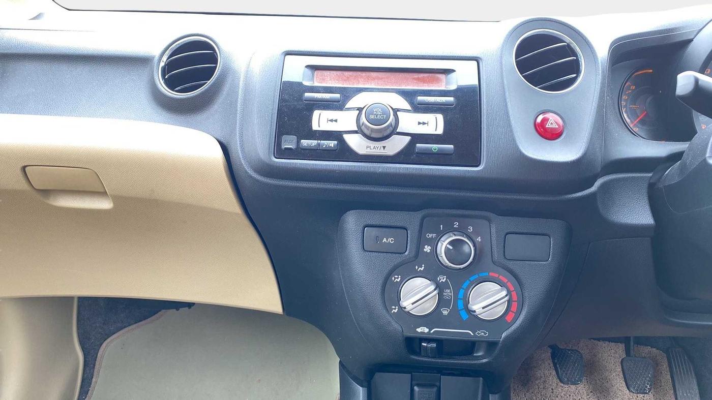2014 Honda Amaze 1.2L I-VTEC S, Petrol, Manual, 37,758 km, Air Conditioner