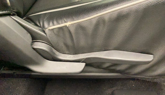 2018 Maruti Baleno ALPHA PETROL 1.2, Petrol, Manual, 71,338 km, Driver Side Adjustment Panel