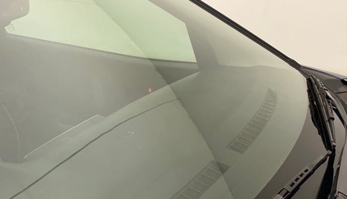 2018 Maruti Baleno ALPHA PETROL 1.2, Petrol, Manual, 71,338 km, Front windshield - Minor spot on windshield