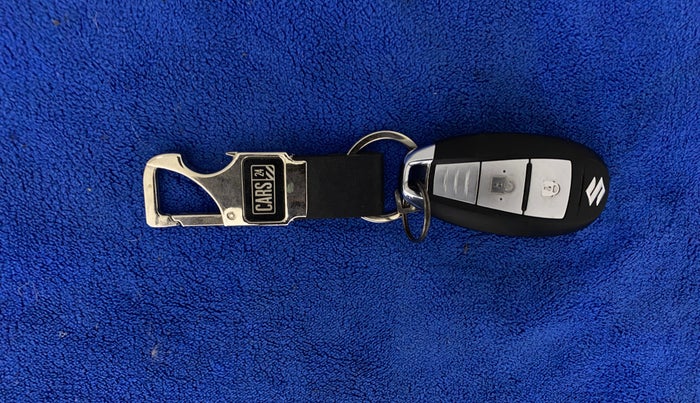 2018 Maruti Baleno ALPHA PETROL 1.2, Petrol, Manual, 71,338 km, Key Close Up
