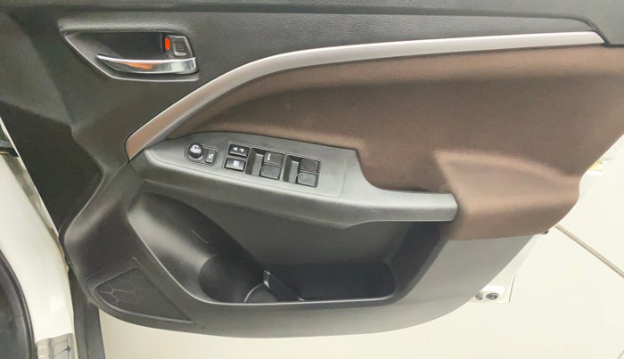 2023 Maruti BREZZA ZXI SMART HYBRID , Petrol, Manual, 9,142 km, Driver Side Door Panels Control