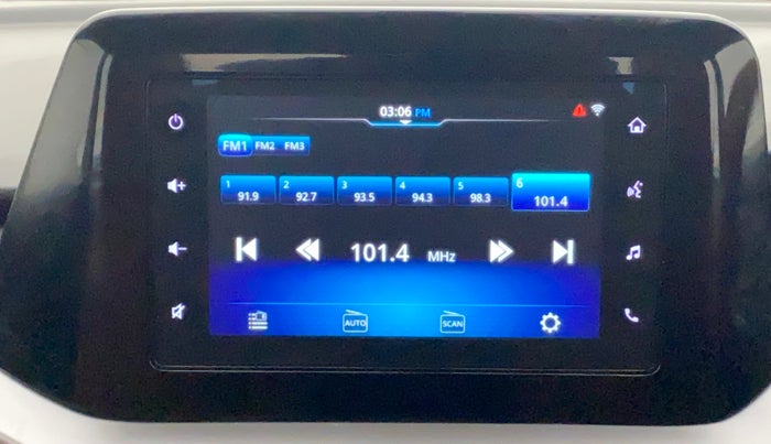 2023 Maruti BREZZA ZXI SMART HYBRID , Petrol, Manual, 9,142 km, Infotainment System