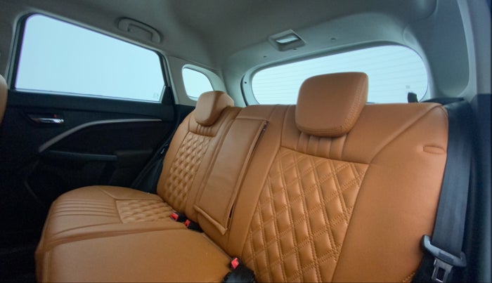 2023 Maruti BREZZA ZXI SMART HYBRID , Petrol, Manual, 9,142 km, Right Side Rear Door Cabin