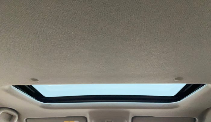 2023 Maruti BREZZA ZXI SMART HYBRID , Petrol, Manual, 9,142 km, Moonroof/ Sunroof