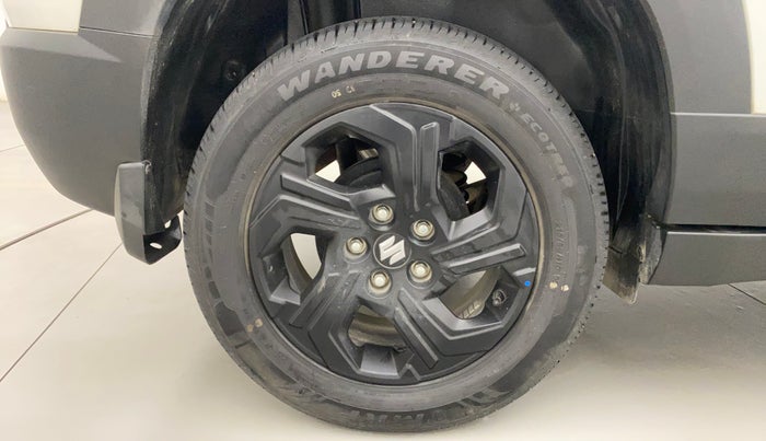 2023 Maruti BREZZA ZXI SMART HYBRID , Petrol, Manual, 9,142 km, Right Rear Wheel