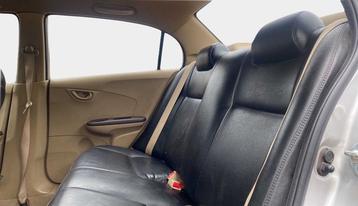 2013 Honda Amaze 1.5L I-DTEC EX, Diesel, Manual, 74,060 km, Right Side Rear Door Cabin