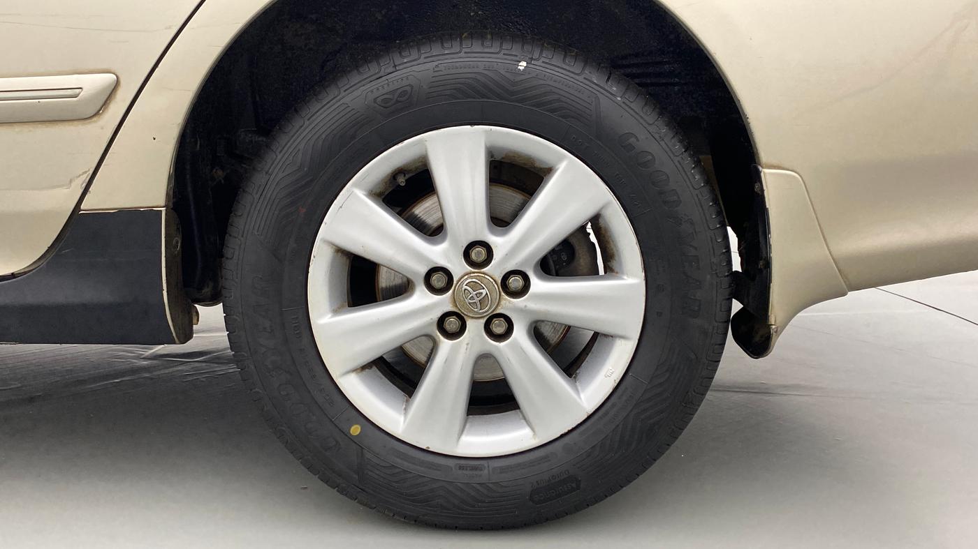 2010 Toyota Corolla Altis 1.8 G, Petrol, Manual, 87,478 km, Left Rear Wheel