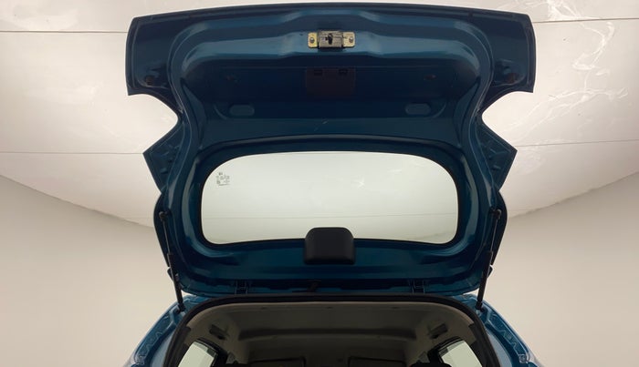 2021 Renault Kwid RXT 1.0 AMT (O), Petrol, Automatic, 19,532 km, Boot Door Open