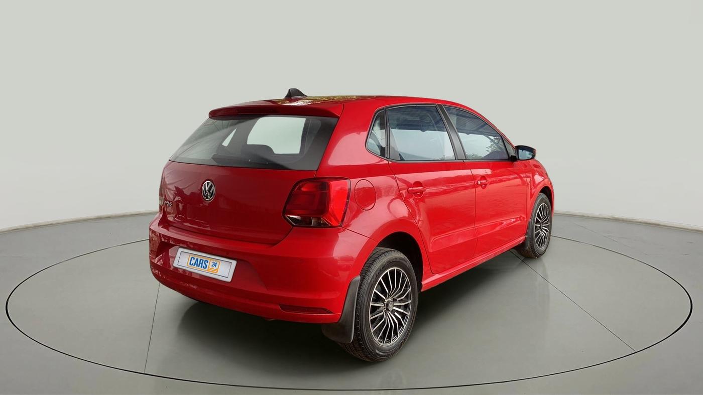 2017 Volkswagen Polo HIGHLINE1.2L, Petrol, Manual, 30,862 km, Right Back Diagonal