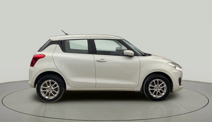 2019 Maruti Swift ZXI, Petrol, Manual, 43,834 km, Right Side View