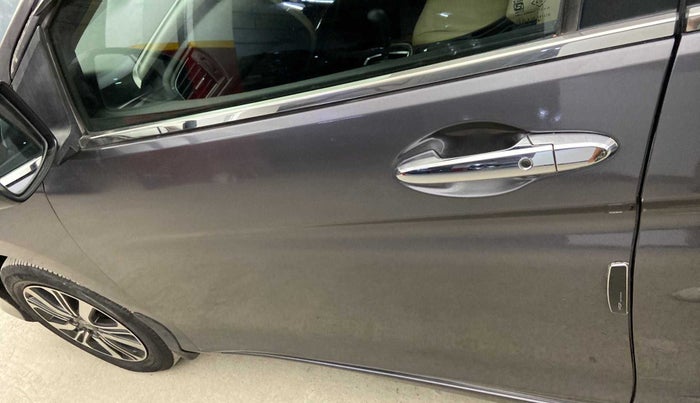 2019 Honda City 1.5L I-VTE V CVT, Petrol, Automatic, 48,227 km, Front passenger door - Slightly dented