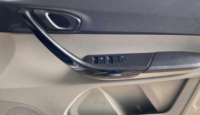 2019 Tata Tiago XZA PETROL, Petrol, Automatic, 36,293 km, Driver Side Door Panels Control