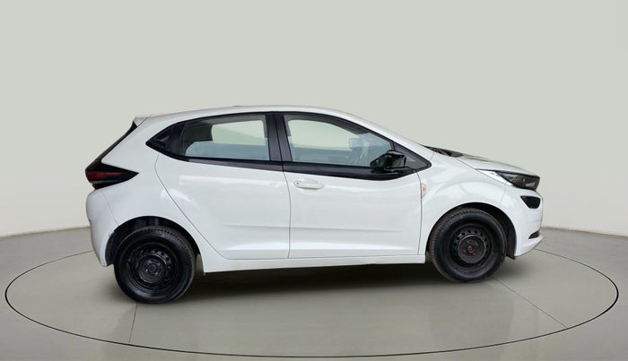 2021 Tata ALTROZ XE PETROL, Petrol, Manual, 47,357 km, Right Side View