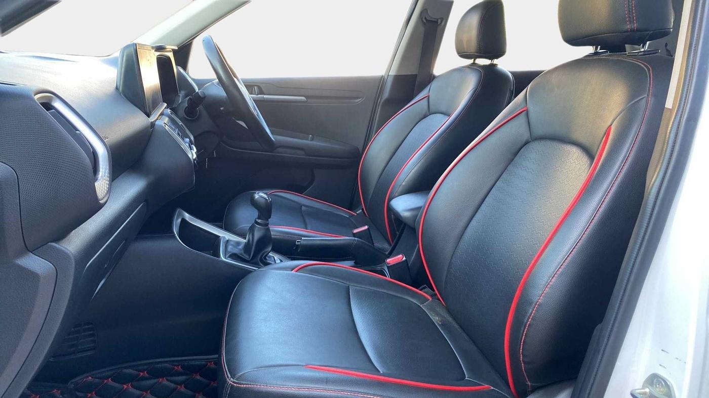 2021 KIA SONET HTE 1.2, Petrol, Manual, 12,341 km, Right Side Front Door Cabin