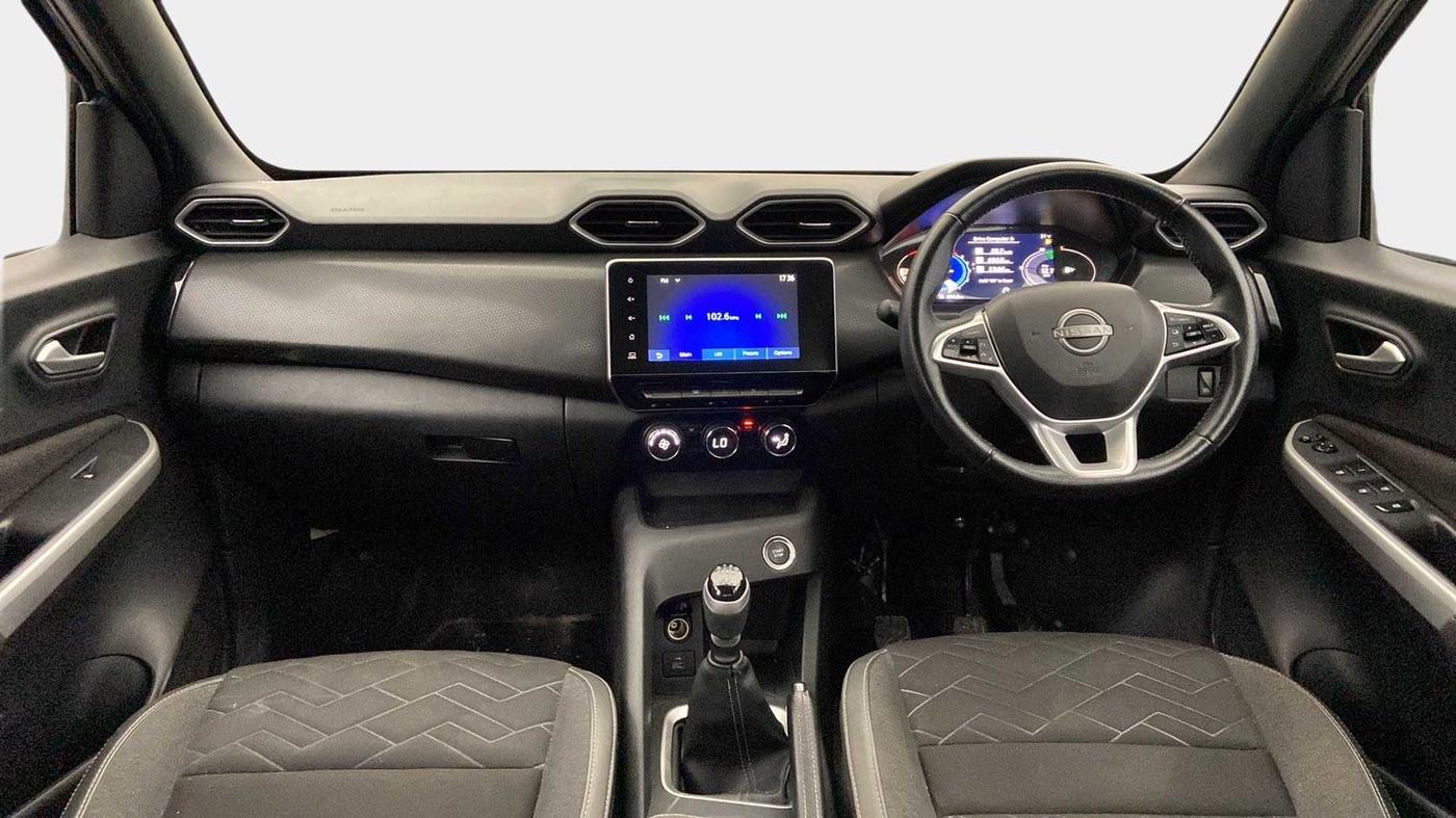 2022 Nissan MAGNITE XV PREMIUM, Petrol, Manual, 29,170 km, Dashboard