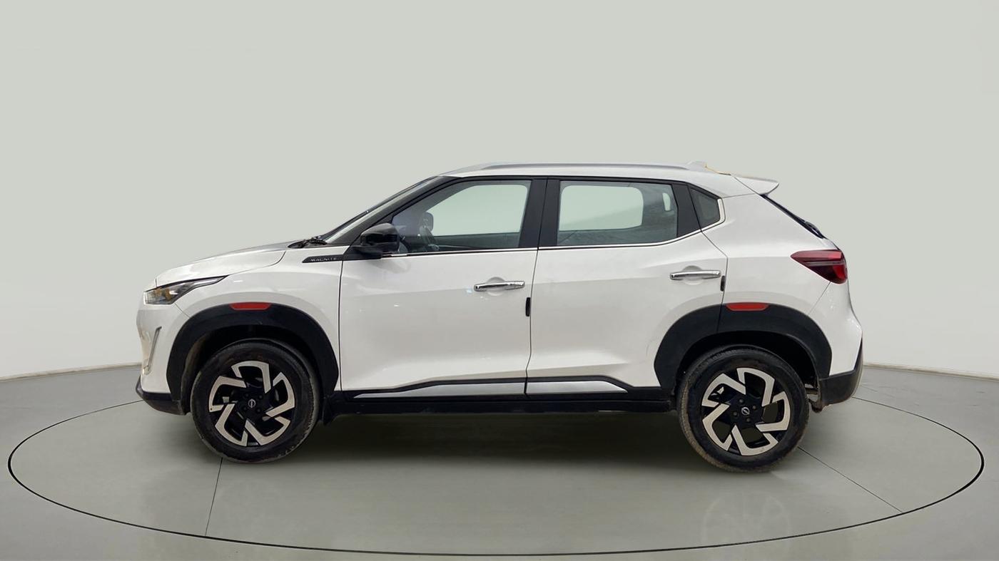 2022 Nissan MAGNITE XV PREMIUM, Petrol, Manual, 29,170 km, Left Side