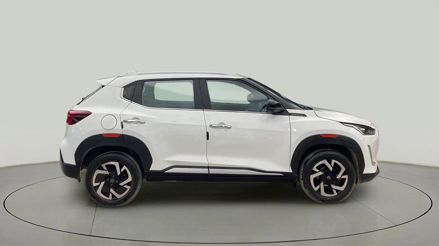 2022 Nissan MAGNITE XV PREMIUM, Petrol, Manual, 29,170 km, Right Side View