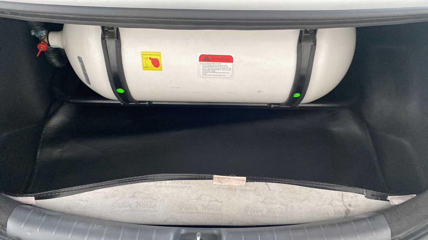 2022 Hyundai AURA S 1.2 CNG, CNG, Manual, 38,021 km, Boot Inside