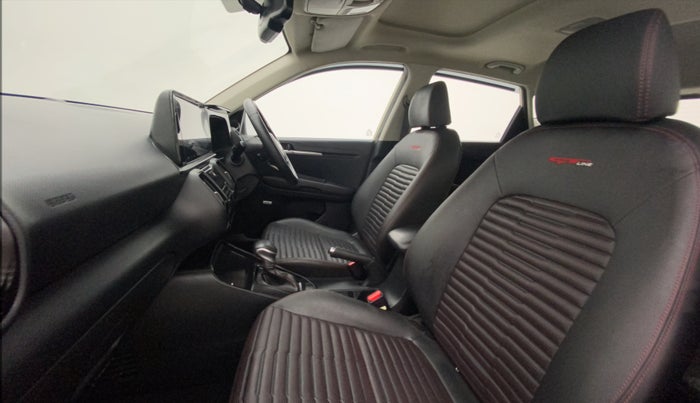 2020 KIA SONET GTX PLUS 1.0 DCT, Petrol, Automatic, 47,080 km, Right Side Front Door Cabin