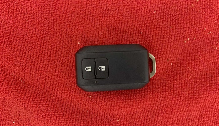2021 Maruti XL6 ZETA MT, Petrol, Manual, 54,421 km, Key Close Up