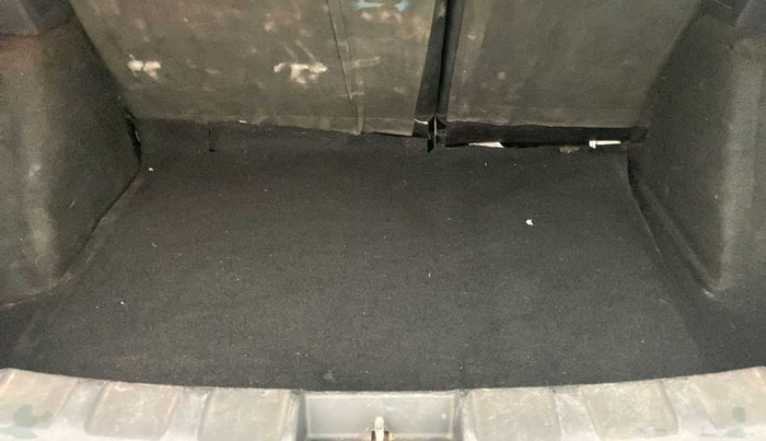 2019 Tata NEXON XZ PLUS PETROL DUAL TONE, Petrol, Manual, 72,094 km, Boot Inside