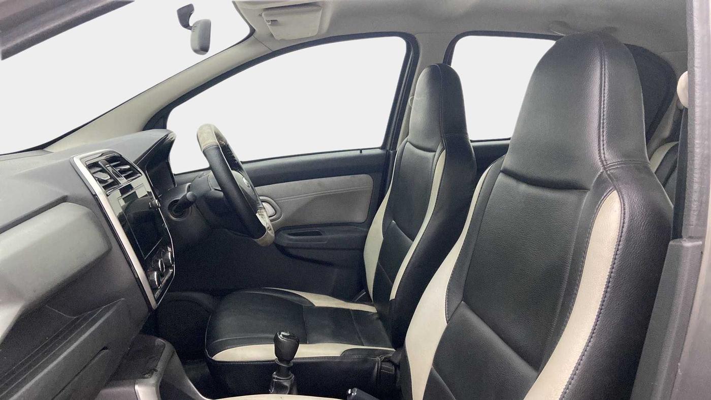 2020 Datsun Redi Go T(O) 1.0, Petrol, Manual, 39,435 km, Right Side Front Door Cabin