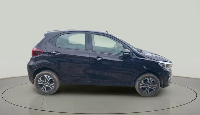 2022 Tata Tiago XZ PLUS CNG, CNG, Manual, 42,172 km, Right Side