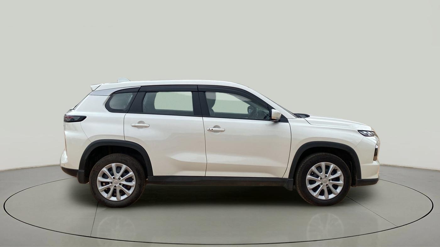 2023 Maruti Grand Vitara SIGMA SMART HYBRID, Petrol, Manual, 20,888 km, Right Side View