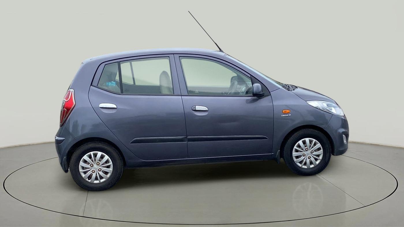 2014 Hyundai i10 SPORTZ 1.1, Petrol, Manual, 21,222 km, Right Side View