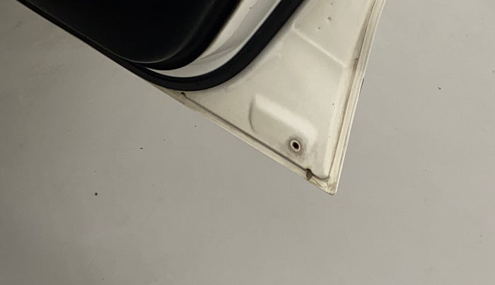 2014 Maruti Wagon R 1.0 VXI, Petrol, Manual, 82,798 km, Driver-side door - Door Stopper rubber missing
