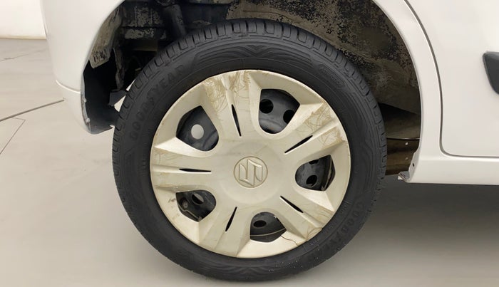 2014 Maruti Wagon R 1.0 VXI, Petrol, Manual, 82,798 km, Right Rear Wheel