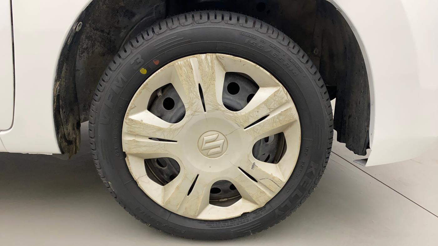 2014 Maruti Wagon R 1.0 VXI, Petrol, Manual, 82,798 km, Right Front Wheel