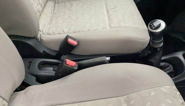 2014 Maruti Wagon R 1.0 VXI, Petrol, Manual, 82,798 km, Gear Lever