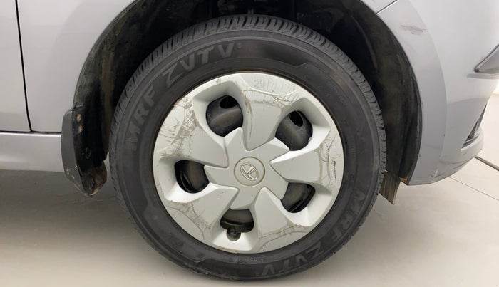 2018 Tata TIGOR XZ PETROL, Petrol, Manual, 90,011 km, Right Front Wheel