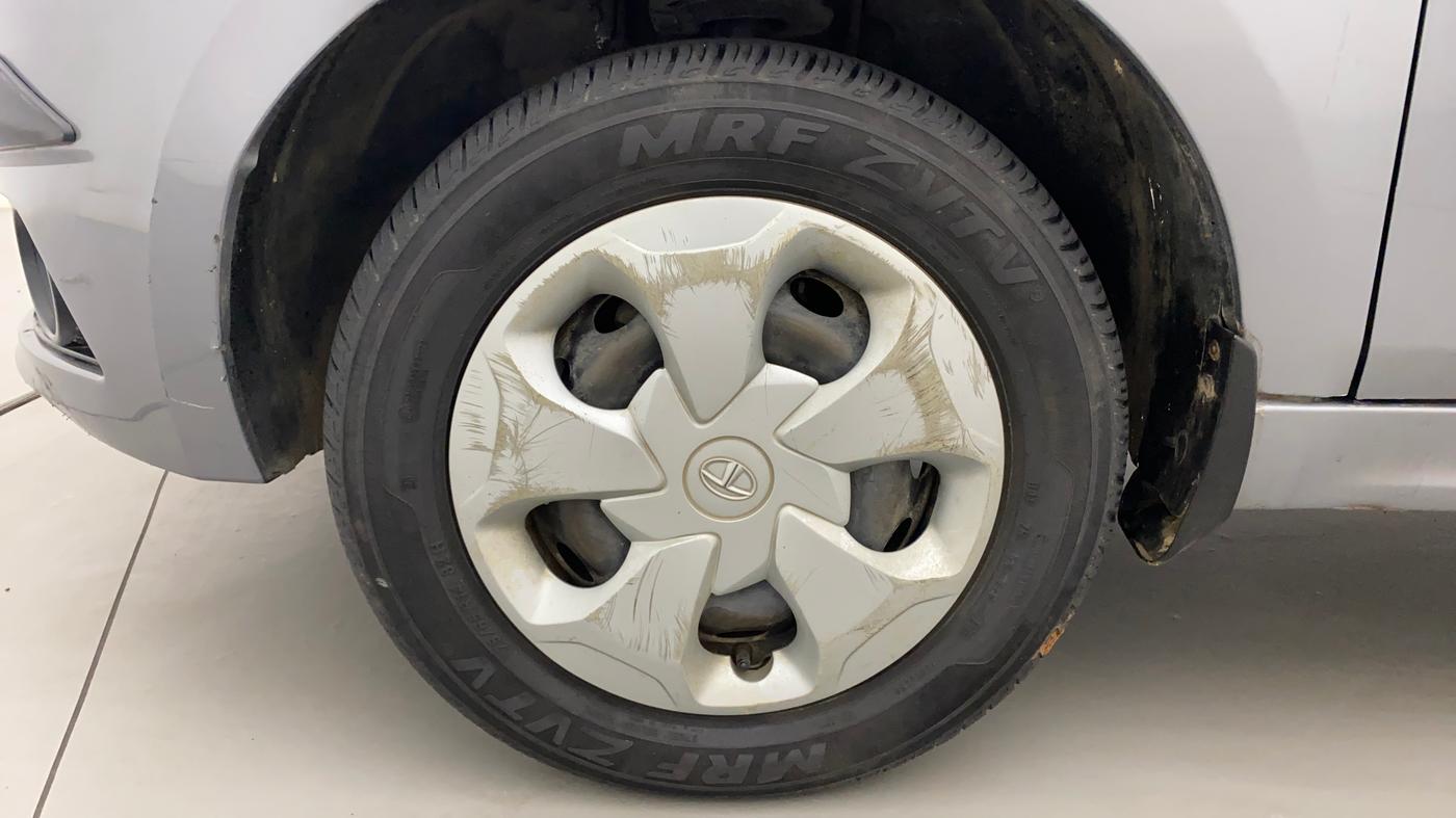 2018 Tata TIGOR XZ PETROL, Petrol, Manual, 90,011 km, Left Front Wheel