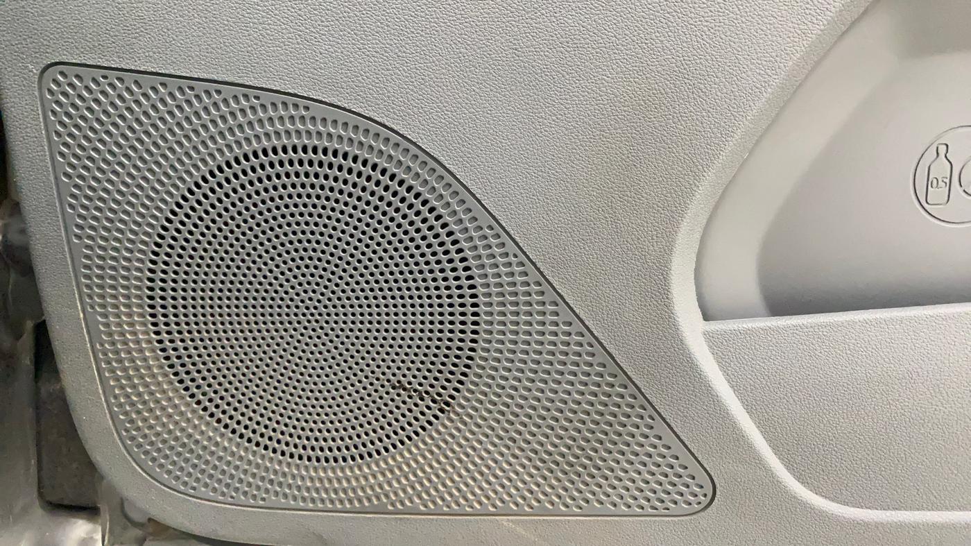 2018 Tata TIGOR XZ PETROL, Petrol, Manual, 90,011 km, Speaker