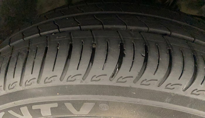2018 Tata TIGOR XZ PETROL, Petrol, Manual, 90,011 km, Right Front Tyre Tread