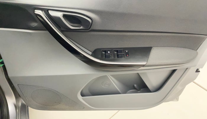 2018 Tata TIGOR XZ PETROL, Petrol, Manual, 90,011 km, Driver Side Door Panels Control