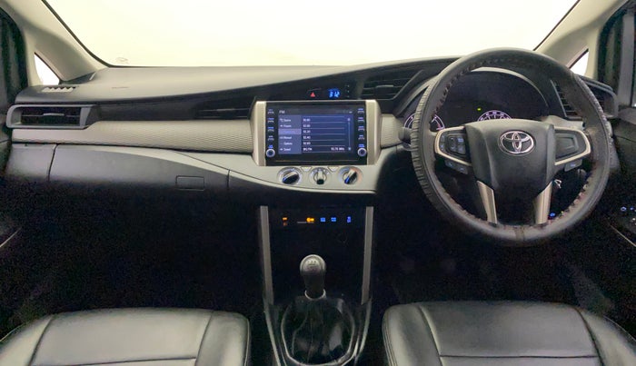 2022 Toyota Innova Crysta 2.4 G 7 STR, Diesel, Manual, 25,043 km, Dashboard
