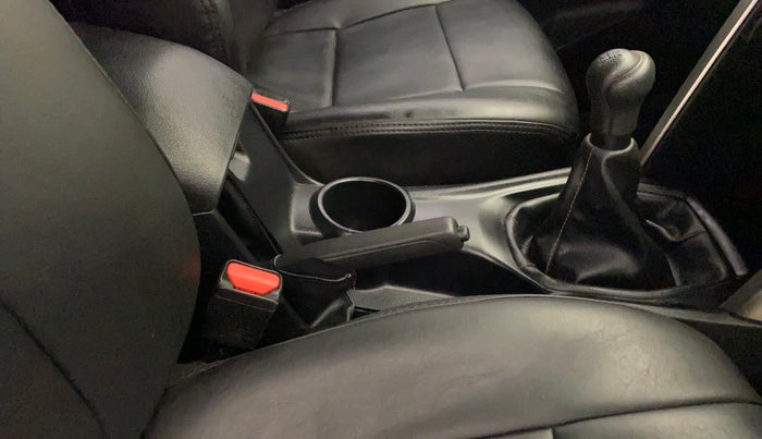 2022 Toyota Innova Crysta 2.4 G 7 STR, Diesel, Manual, 25,043 km, Gear Lever
